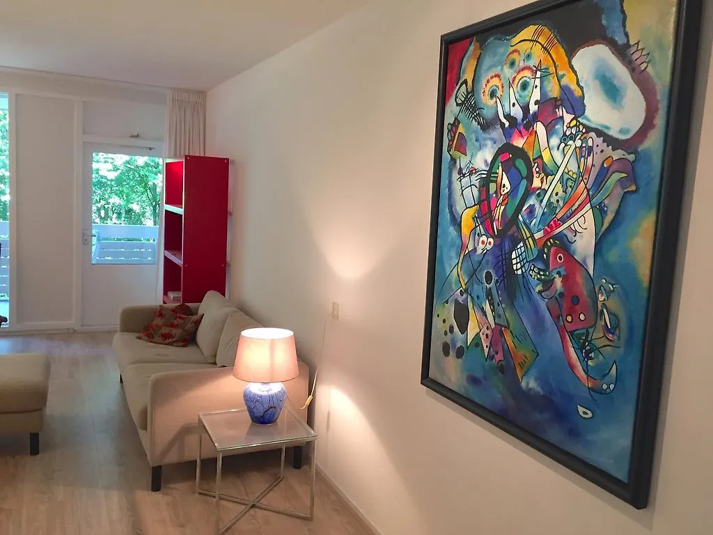 Charming Apartment Frederikstraat The Hague